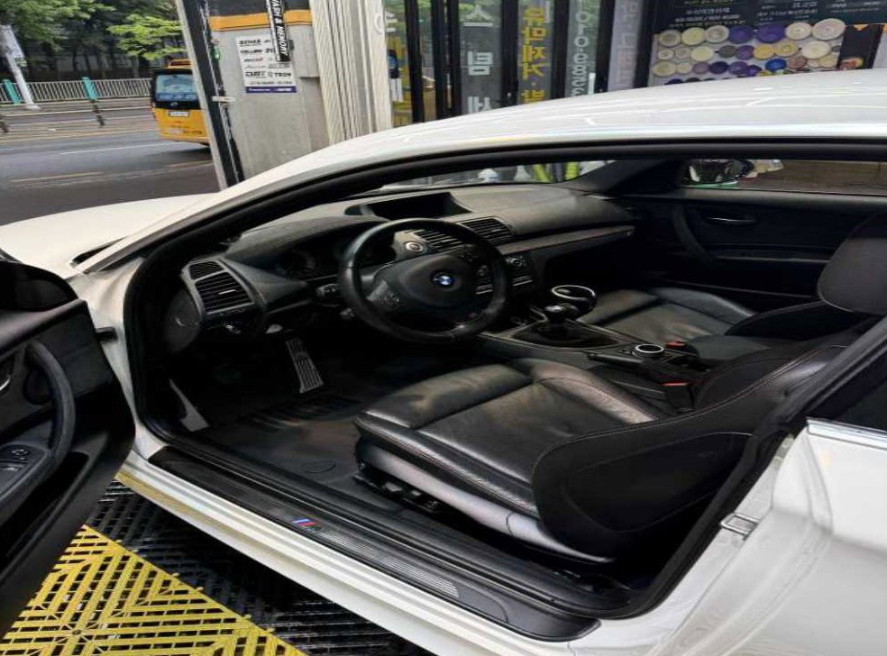 BMW 1시리즈 1M 쿠페 사진 8