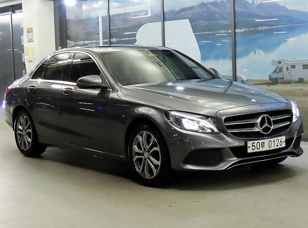 벤츠 C 클래스 C200 아방가르드