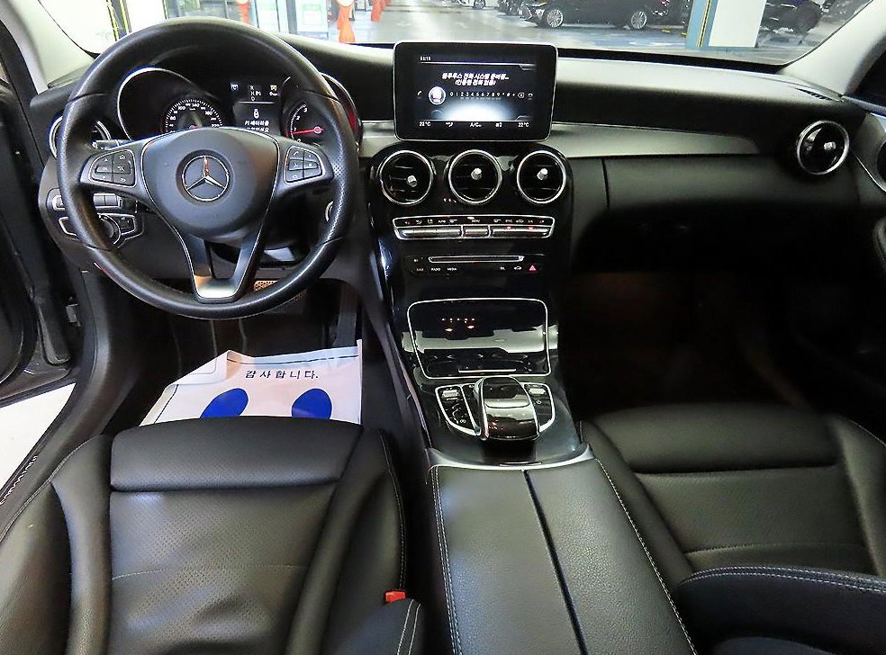 벤츠 C 클래스 C200 아방가르드 사진 10