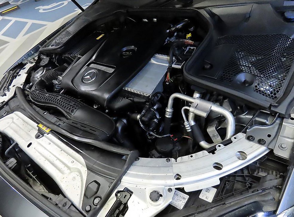 벤츠 C 클래스 C200 아방가르드 사진 19