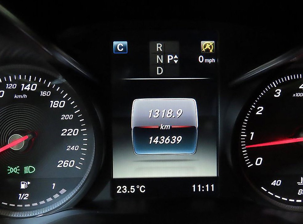 벤츠 C 클래스 C200 아방가르드 사진 9