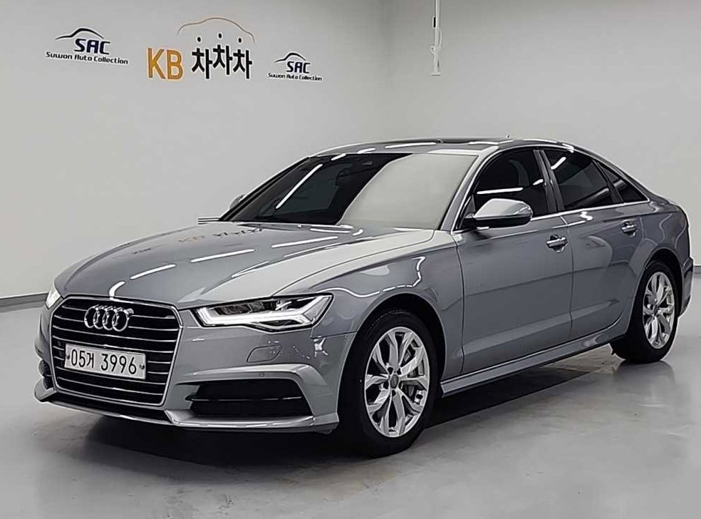 아우디 A6 40 TFSI