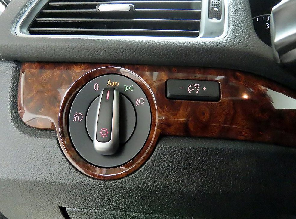 폭스바겐 파사트 2.0 TDI 사진 12