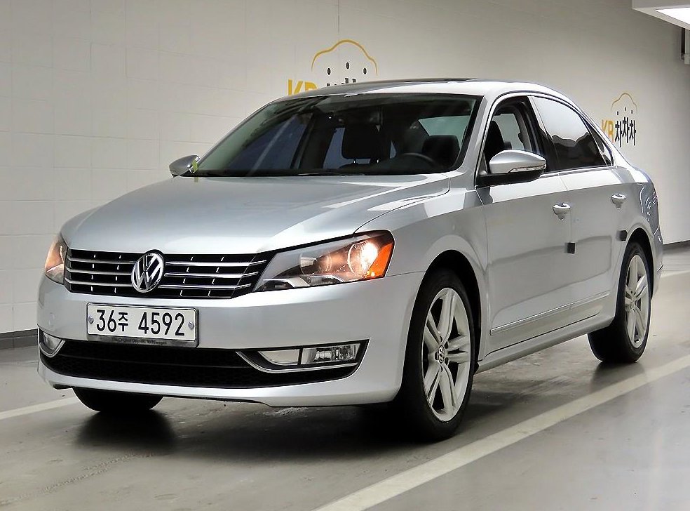 폭스바겐 파사트 2.0 TDI 사진 2