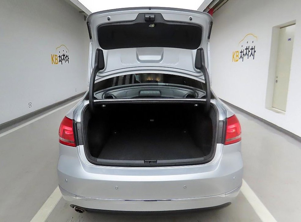폭스바겐 파사트 2.0 TDI 사진 5