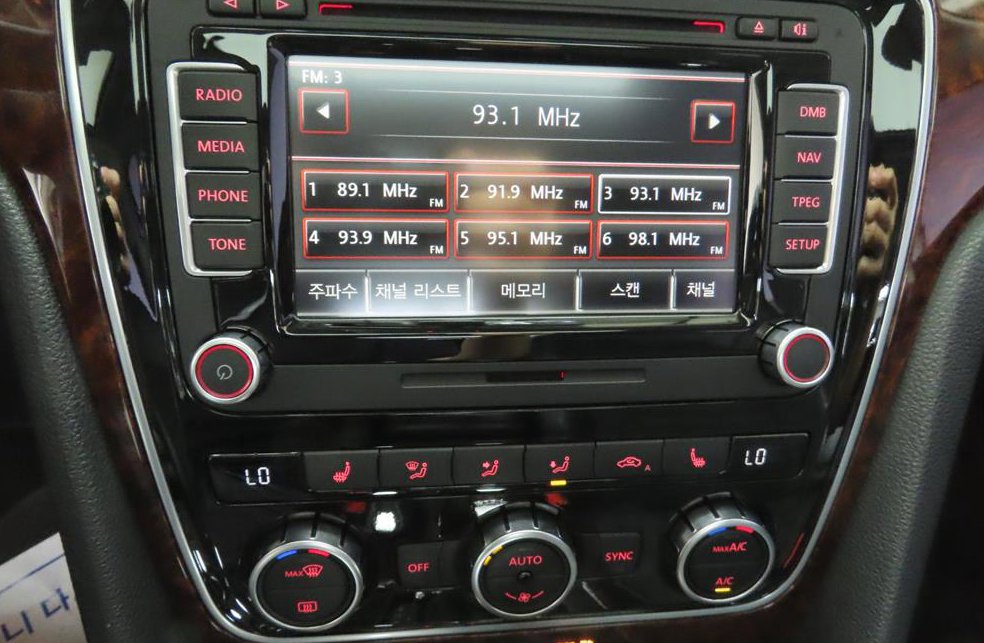 폭스바겐 파사트 2.0 TDI 사진 9