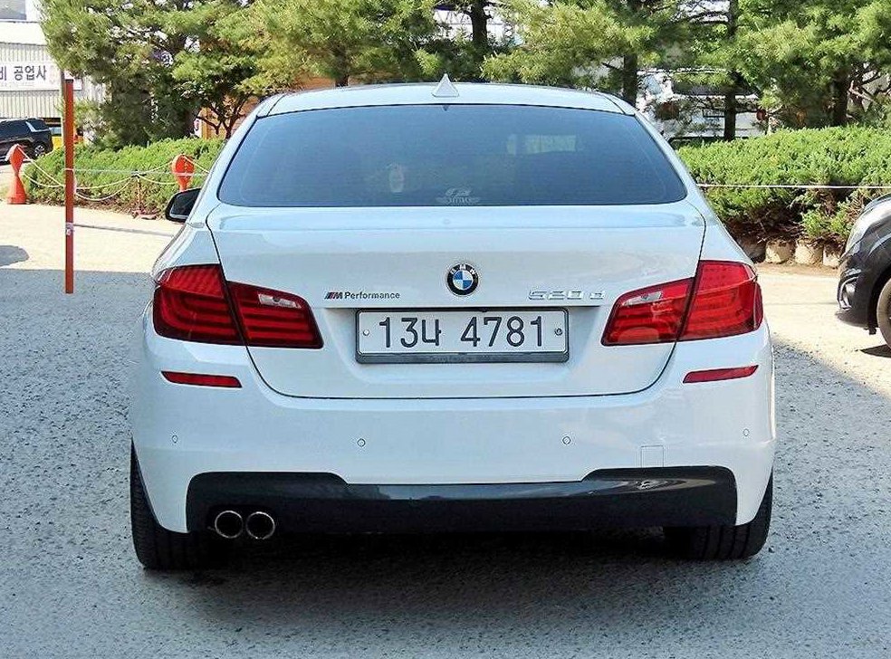 BMW 5시리즈 520d 사진 4