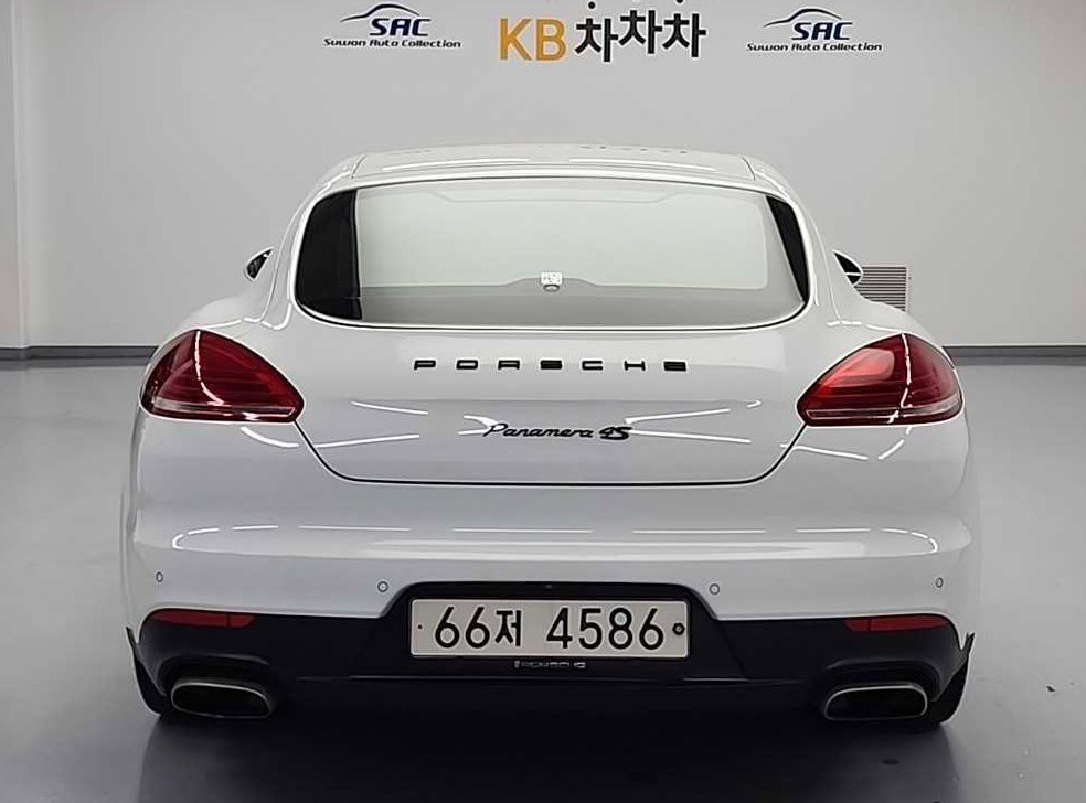 포르쉐 파나메라 3.6 AWD 사진 3