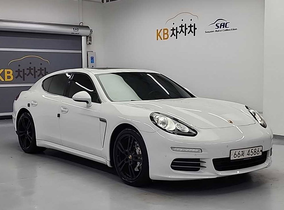 포르쉐 파나메라 3.6 AWD 사진 4