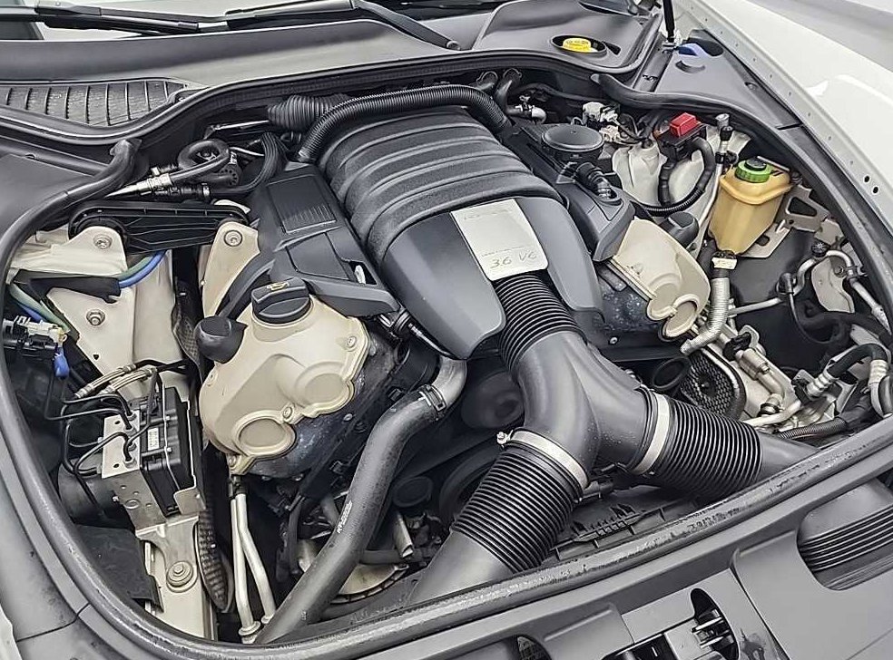포르쉐 파나메라 3.6 AWD 사진 5