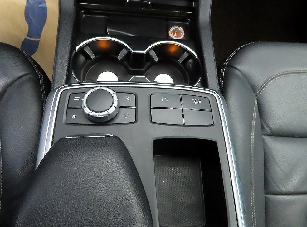 벤츠 M 클래스 ML250 블루텍 4매틱 사진 12