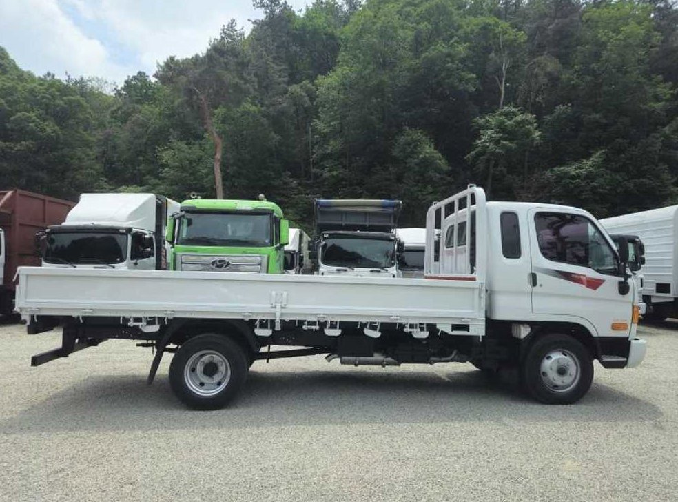 중대형화물 카고 마이티 3.5톤 사진 3