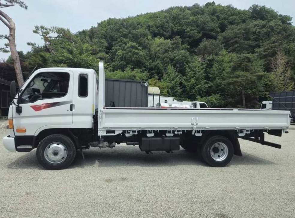 중대형화물 카고 마이티 3.5톤 사진 4