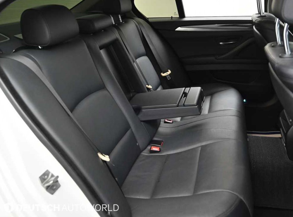 BMW 5시리즈 530d xDrive M 에어로 다이나믹 프로 사진 12