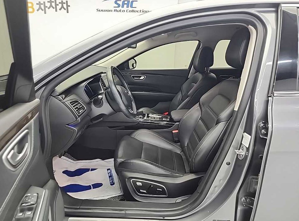 르노코리아(삼성) SM6 가솔린 2.0 GDe 사진 11