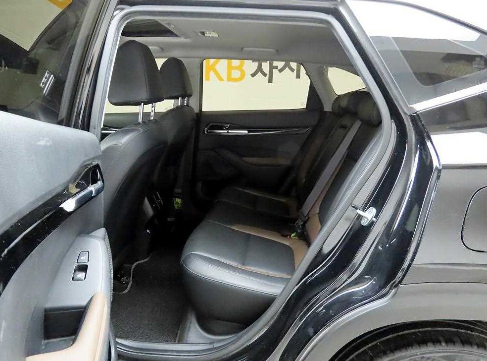 기아 셀토스 가솔린 1.6 터보 2WD 사진 14