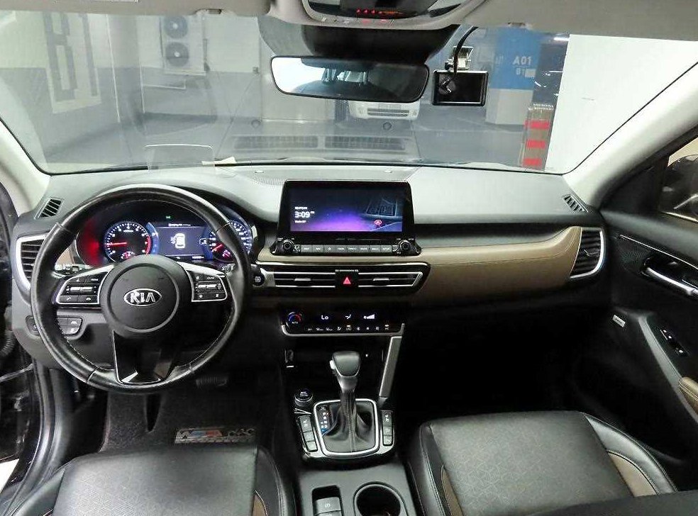 기아 셀토스 가솔린 1.6 터보 2WD 사진 6