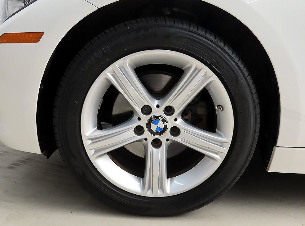 BMW 3시리즈 320d 사진 19