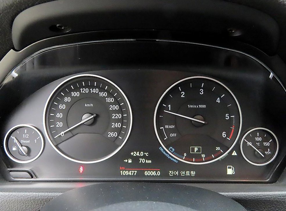 BMW 3시리즈 320d 사진 8