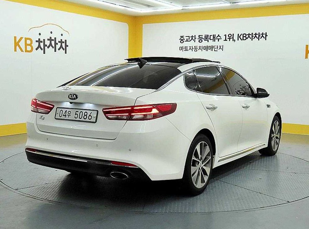 기아 K5 2.0 스페셜 에디션 사진 4