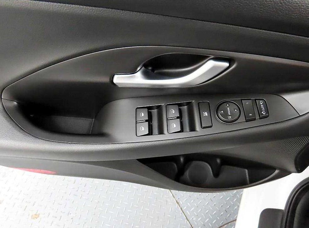 현대 i30 1.4 터보 사진 11