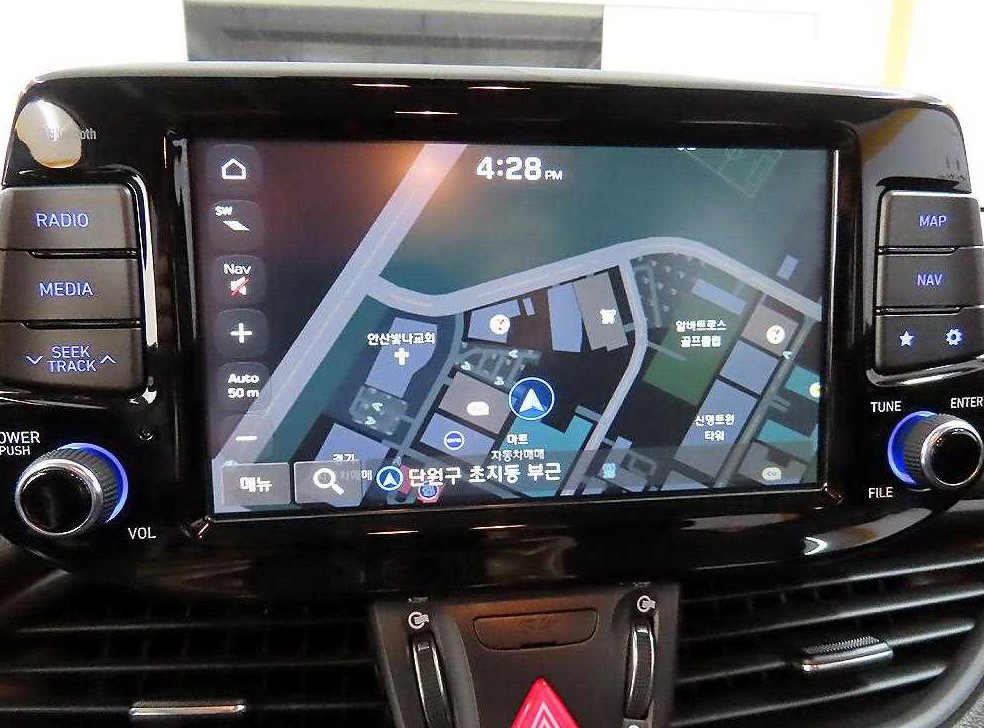 현대 i30 1.4 터보 사진 14