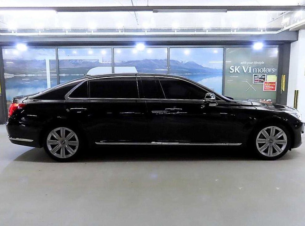 제네시스 EQ900 5.0 GDI AWD 리무진 사진 3