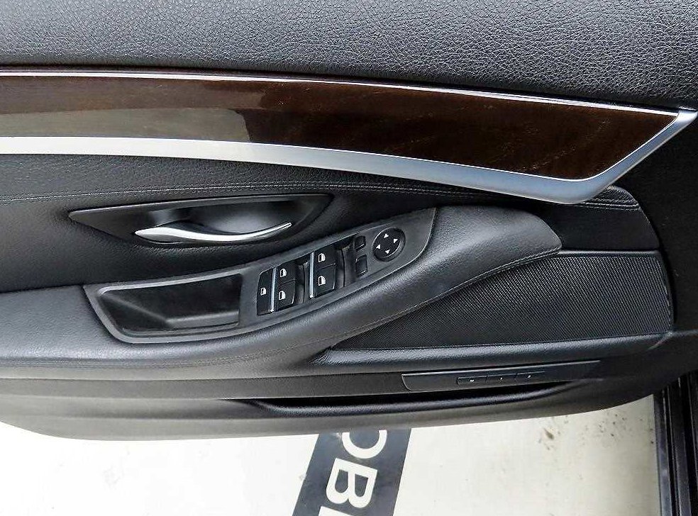 BMW 5시리즈 528i 사진 11