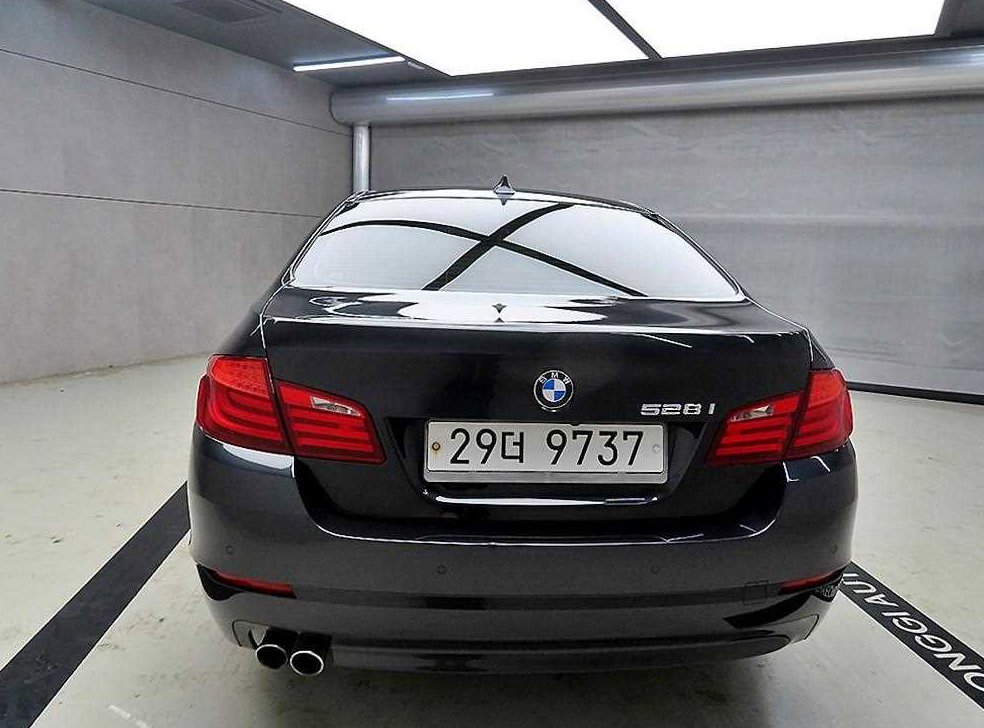 BMW 5시리즈 528i 사진 3