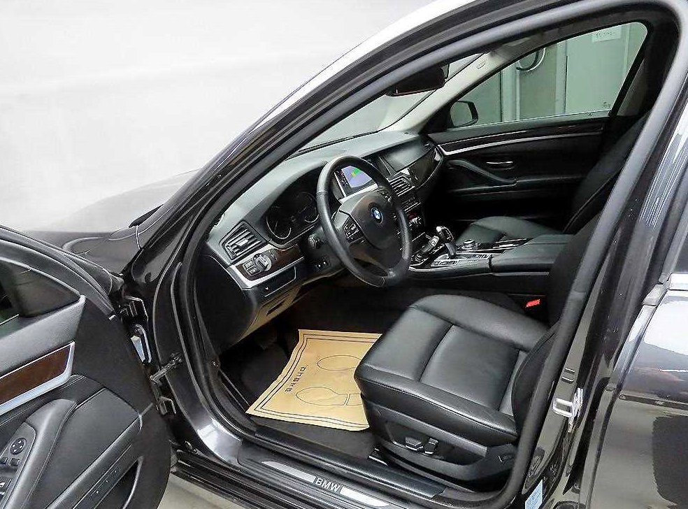 BMW 5시리즈 528i 사진 5