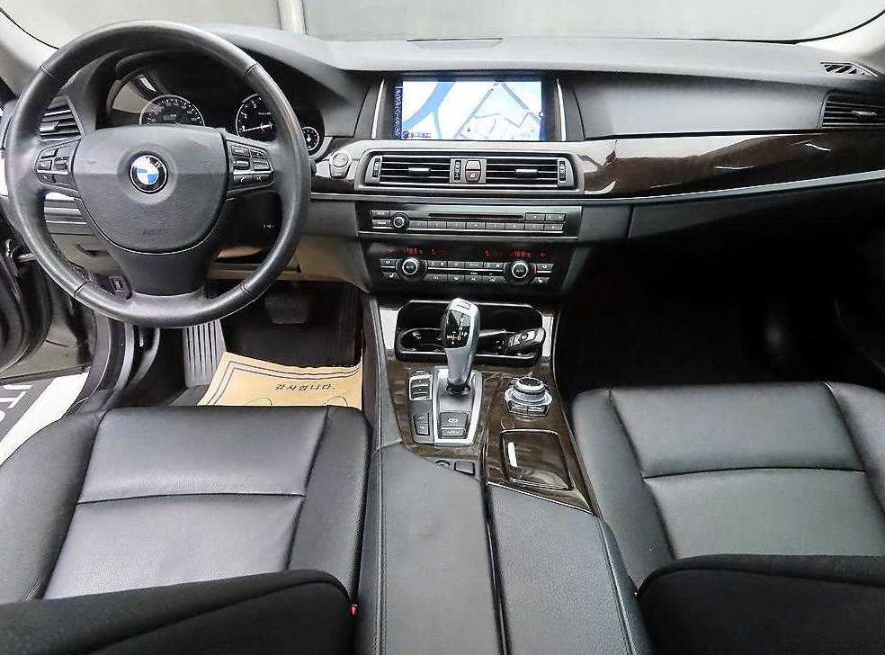 BMW 5시리즈 528i 사진 7