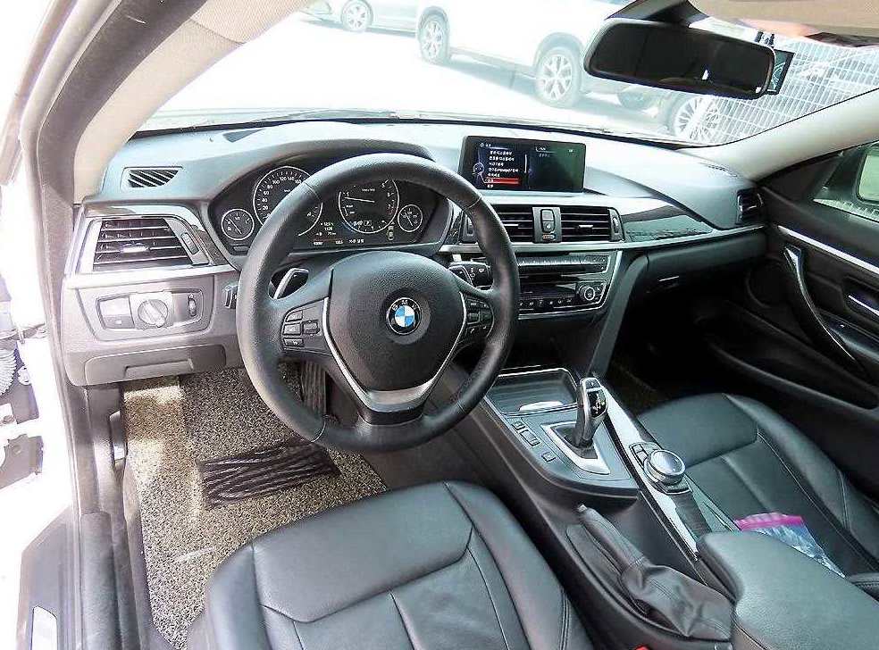 BMW 4시리즈 420i 쿠페 사진 7