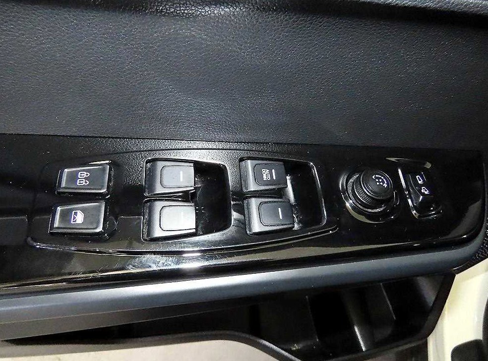 KG모빌리티(쌍용)  토레스 1.5 GDI-T 2WD 사진 13