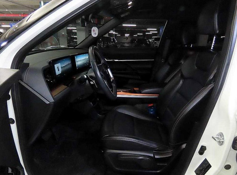KG모빌리티(쌍용)  토레스 1.5 GDI-T 2WD 사진 6
