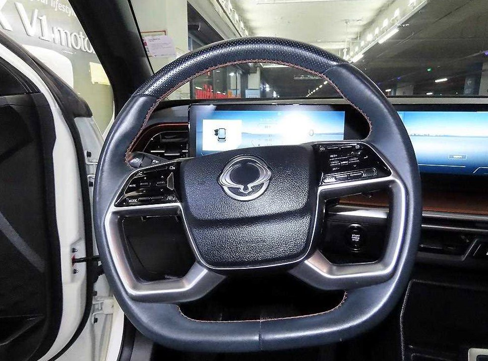 KG모빌리티(쌍용)  토레스 1.5 GDI-T 2WD 사진 8