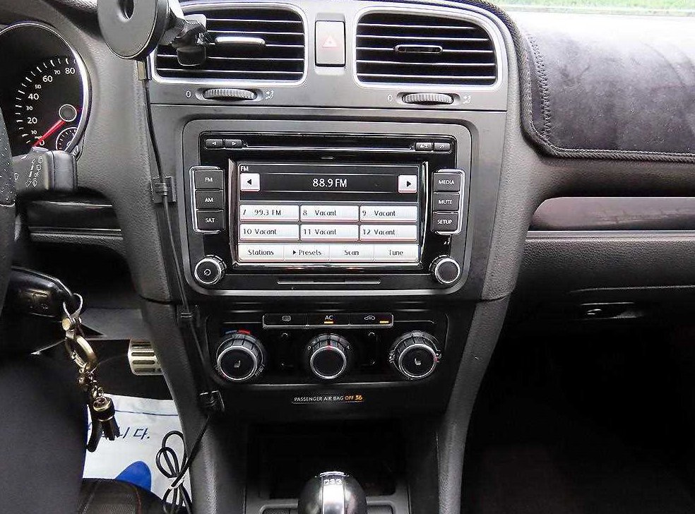 폭스바겐 골프 2.0 GTI 3도어 사진 12