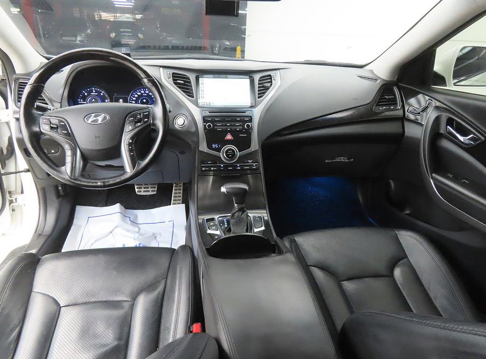 현대 그랜저 HG220 PREMIUM 사진 7
