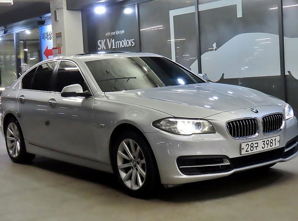 BMW 5시리즈 528i