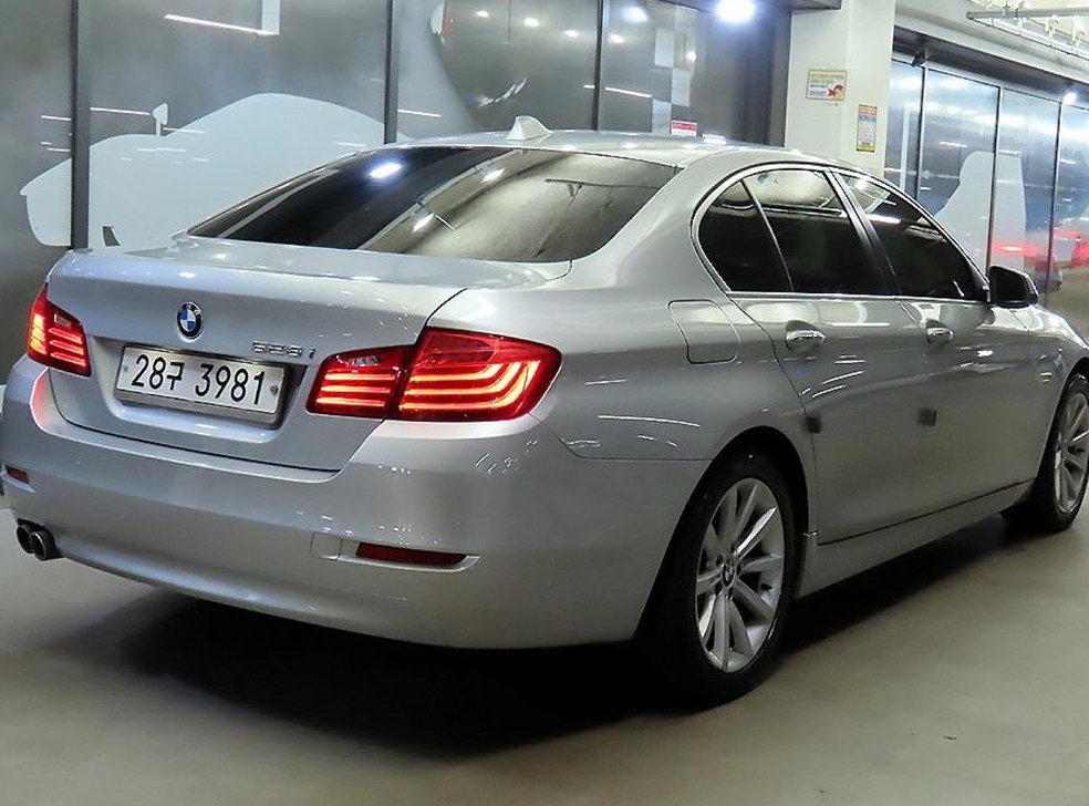 BMW 5시리즈 528i 사진 4