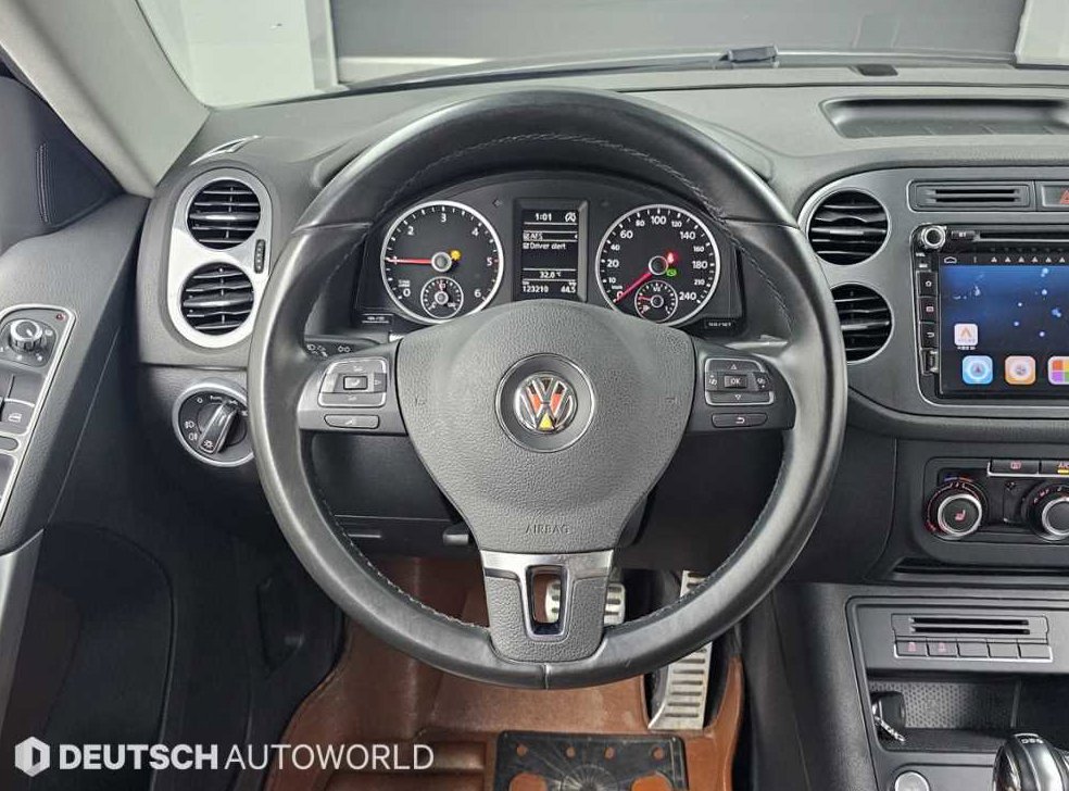 폭스바겐 티구안 2.0 TDI 컴포트 사진 13