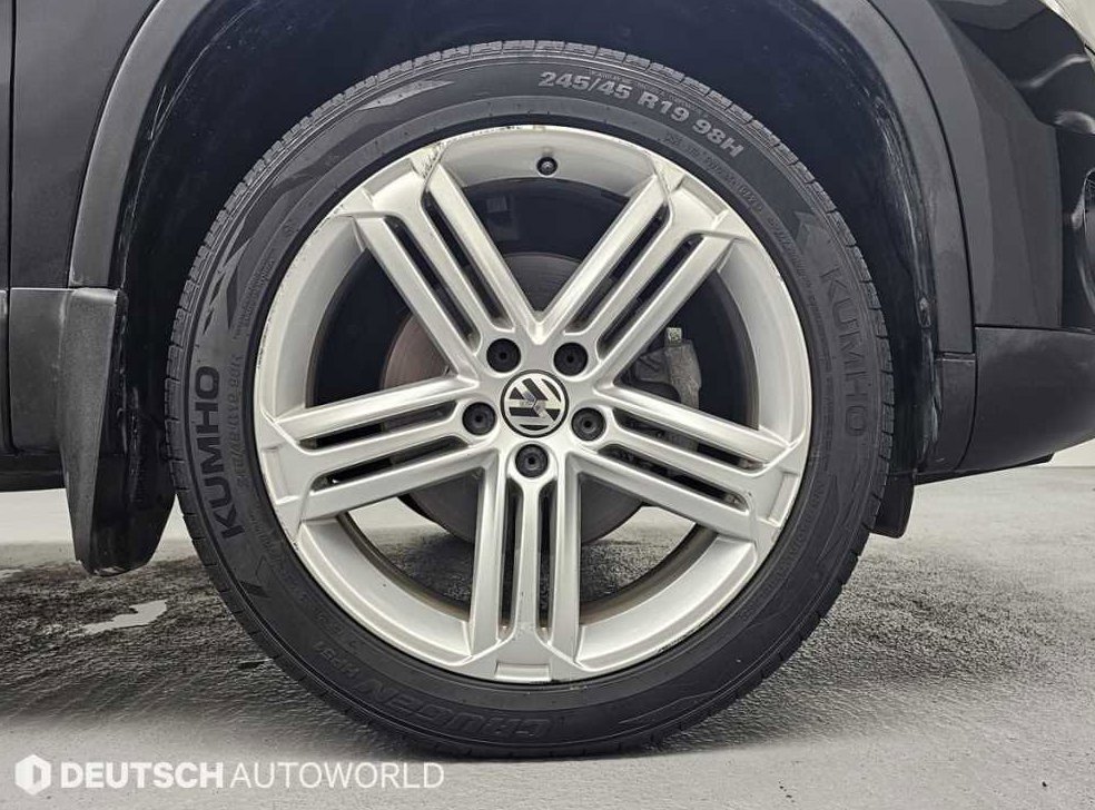 폭스바겐 티구안 2.0 TDI 컴포트 사진 5