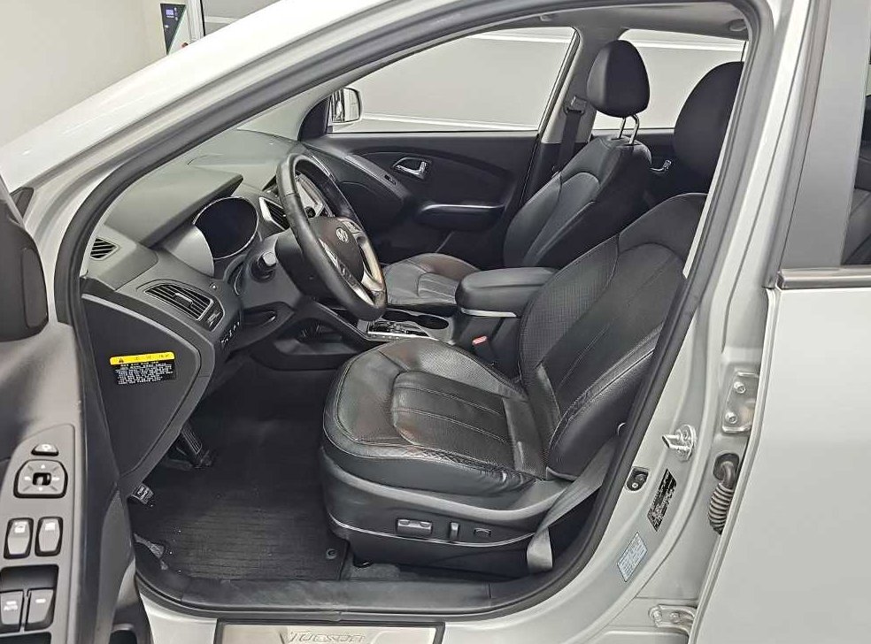 현대 투싼 4WD VGT LMX20 사진 11