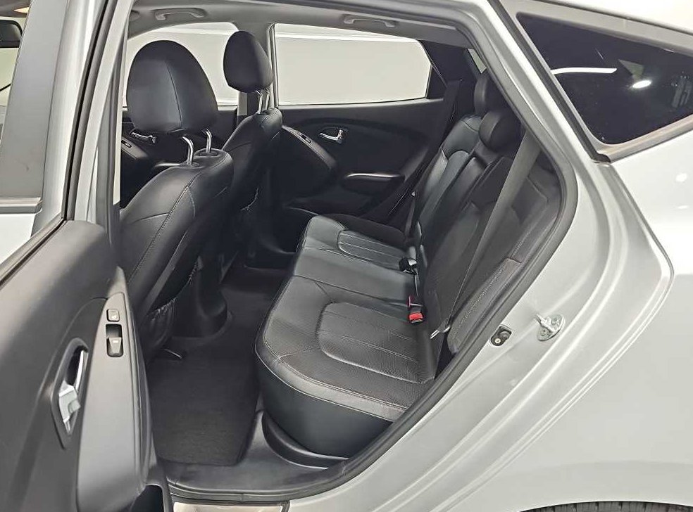 현대 투싼 4WD VGT LMX20 사진 12