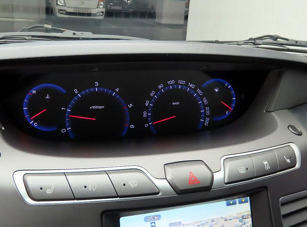 KG모빌리티(쌍용)  코란도 4WD GT 사진 6