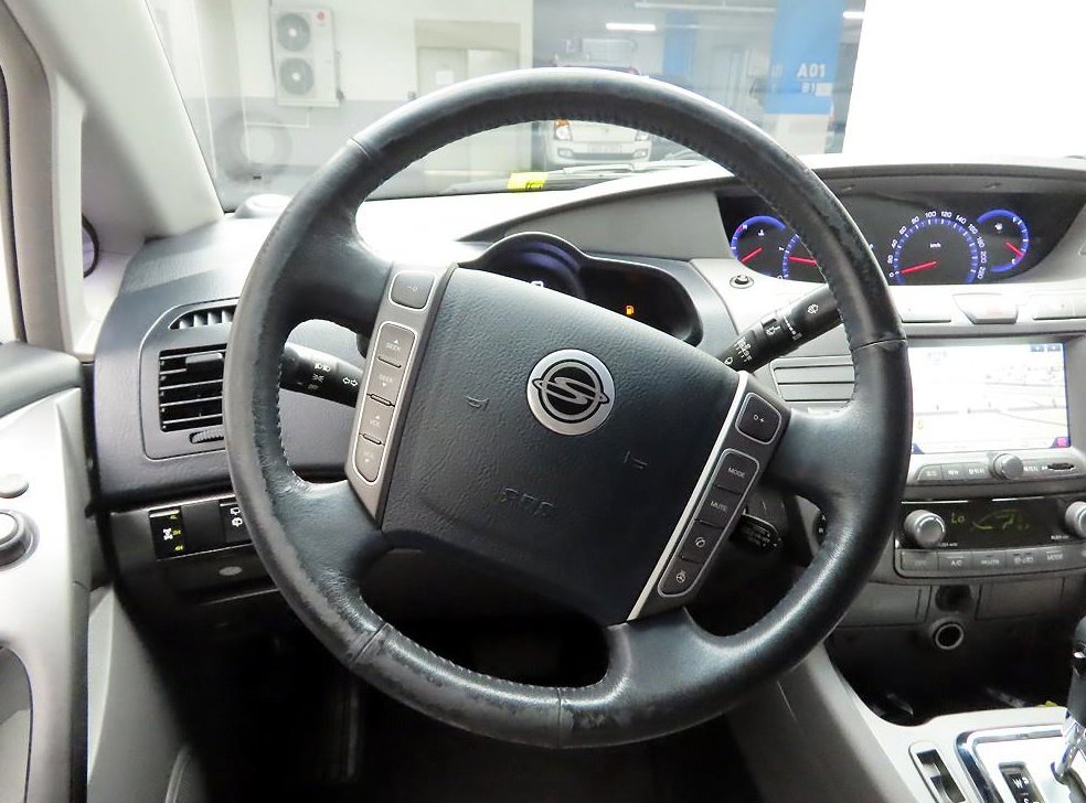 KG모빌리티(쌍용)  코란도 4WD GT 사진 8
