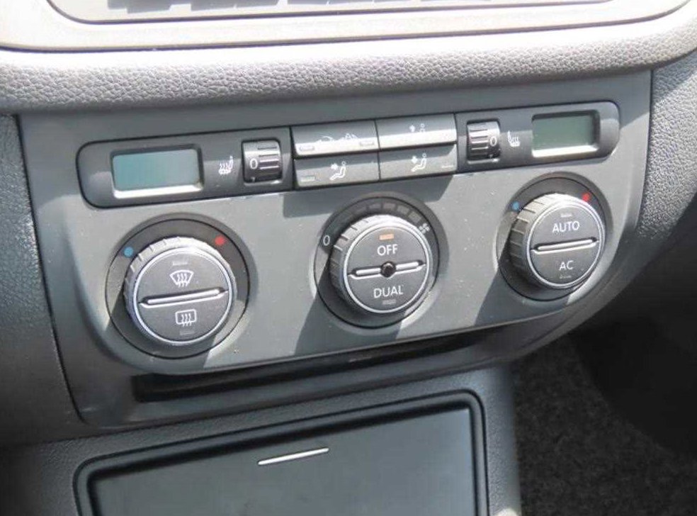 폭스바겐 티구안 2.0 TDI 사진 7