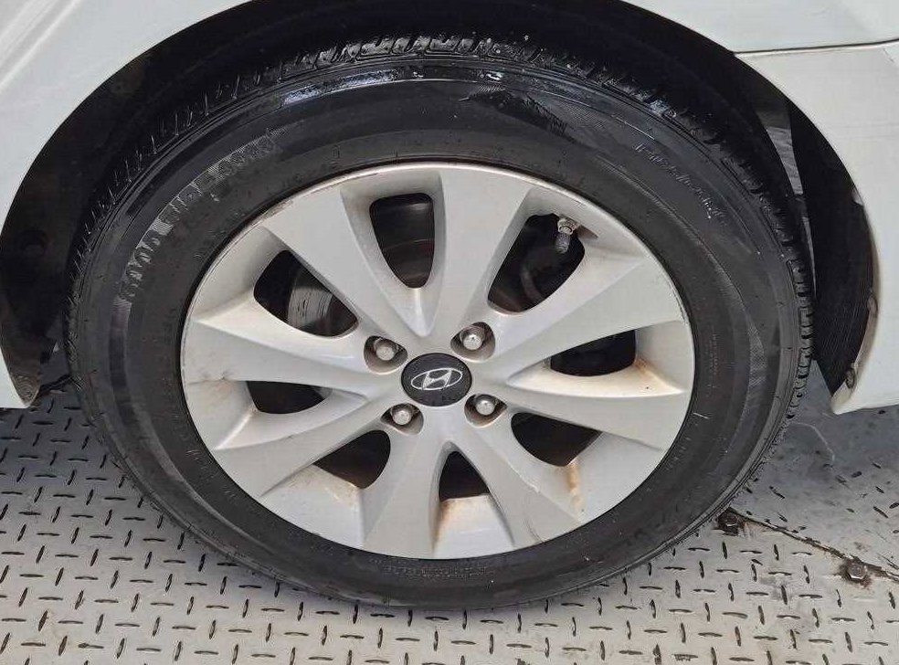 현대 엑센트 1.4VVT 모던 사진 20