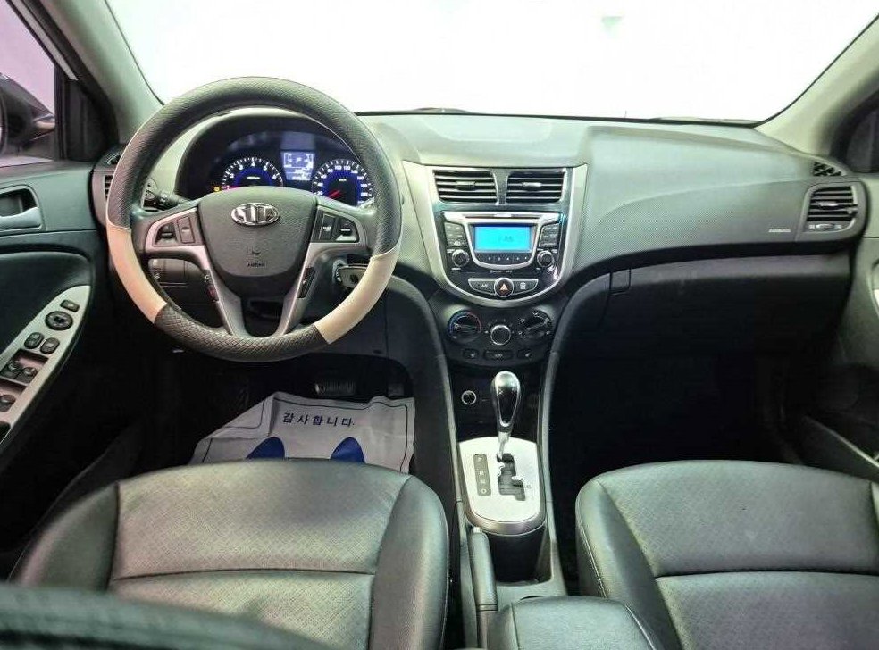 현대 엑센트 1.4VVT 모던 사진 7