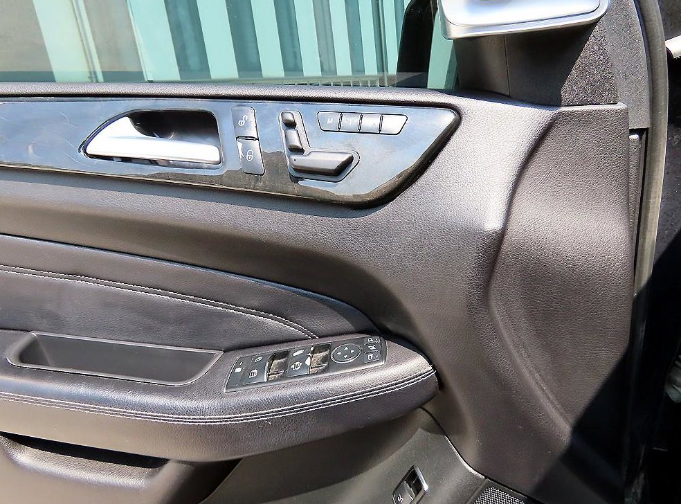 벤츠 M 클래스 ML350 블루텍 4매틱 사진 11