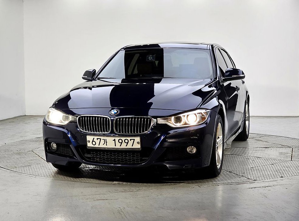 BMW 3시리즈 320d 럭셔리 사진 2